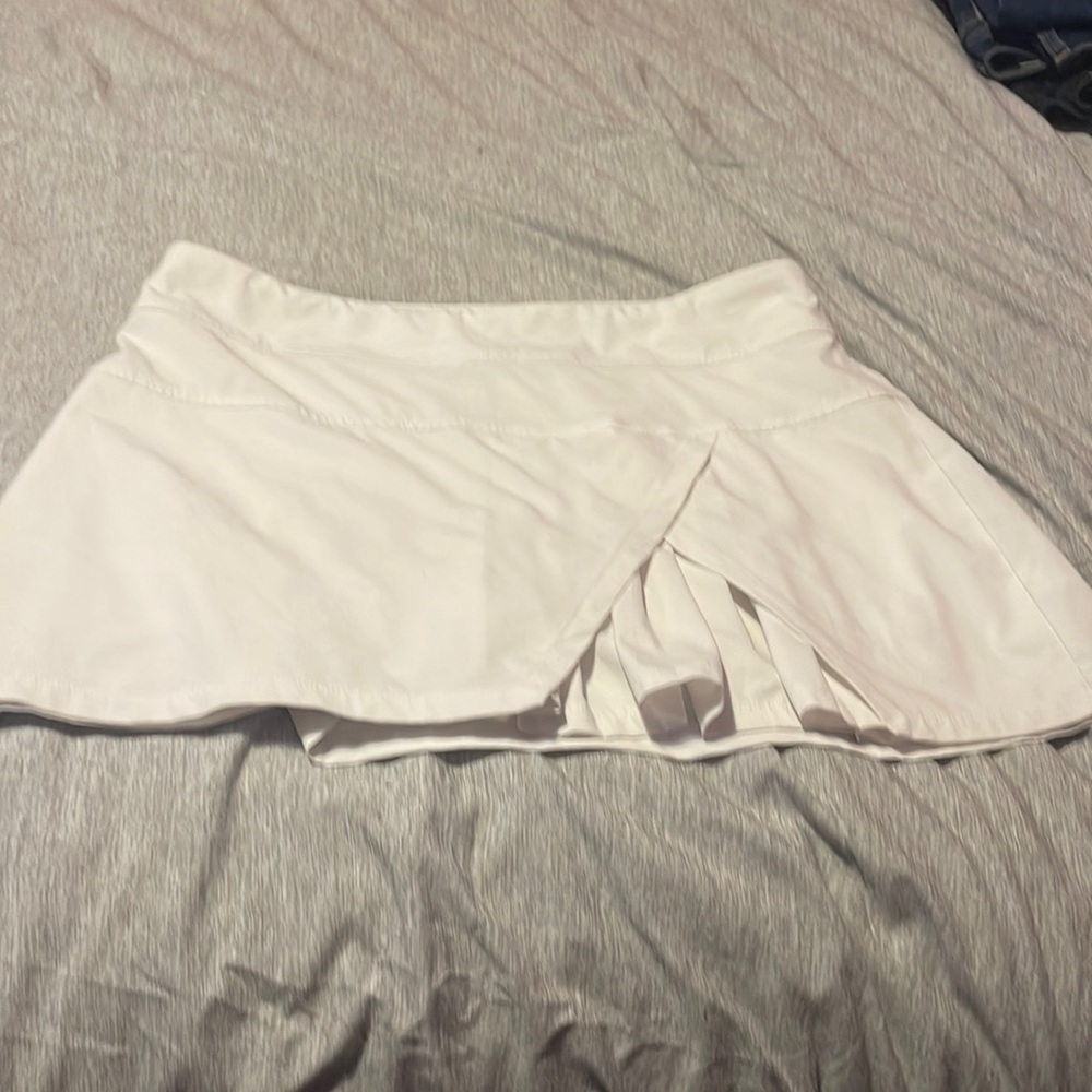 Athleta tennis skirt